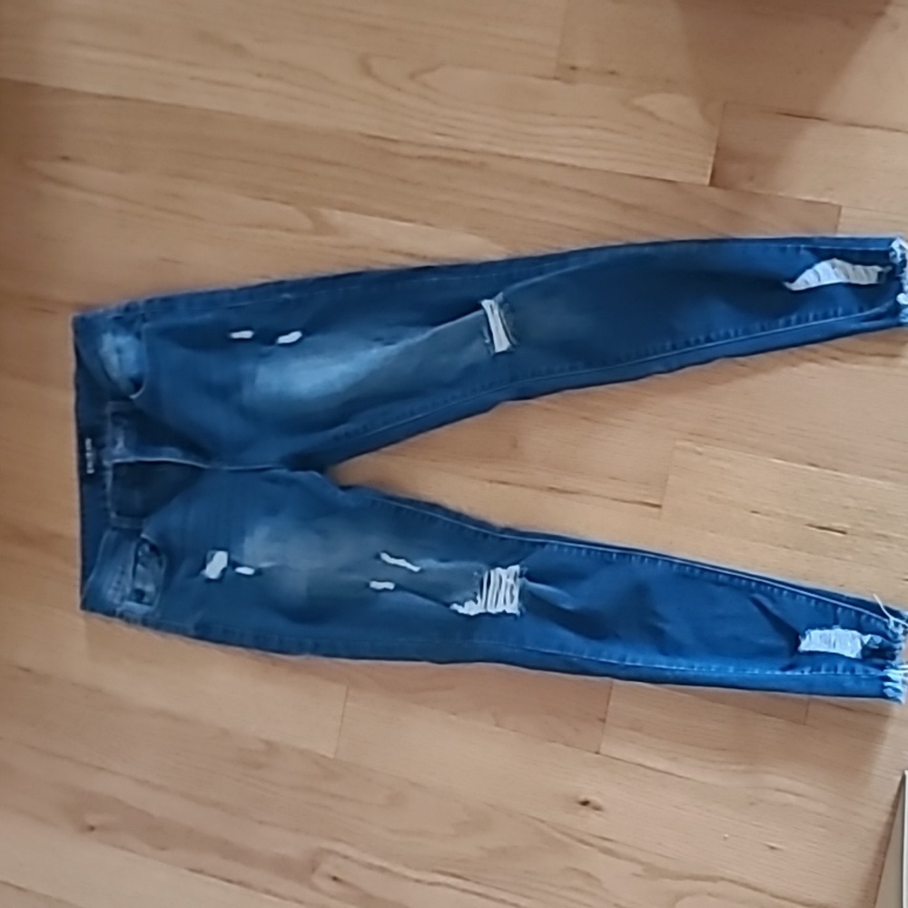 Enjean Size 5 Ripped Stretchy Jeggings